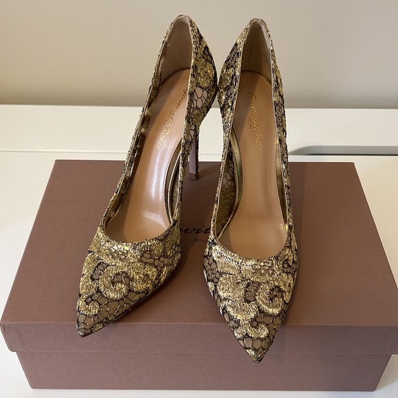 ✨GIANVITO ROSSI✨ Metallic Lace Pumps - NWT - Brand New - Picture 3 of 8